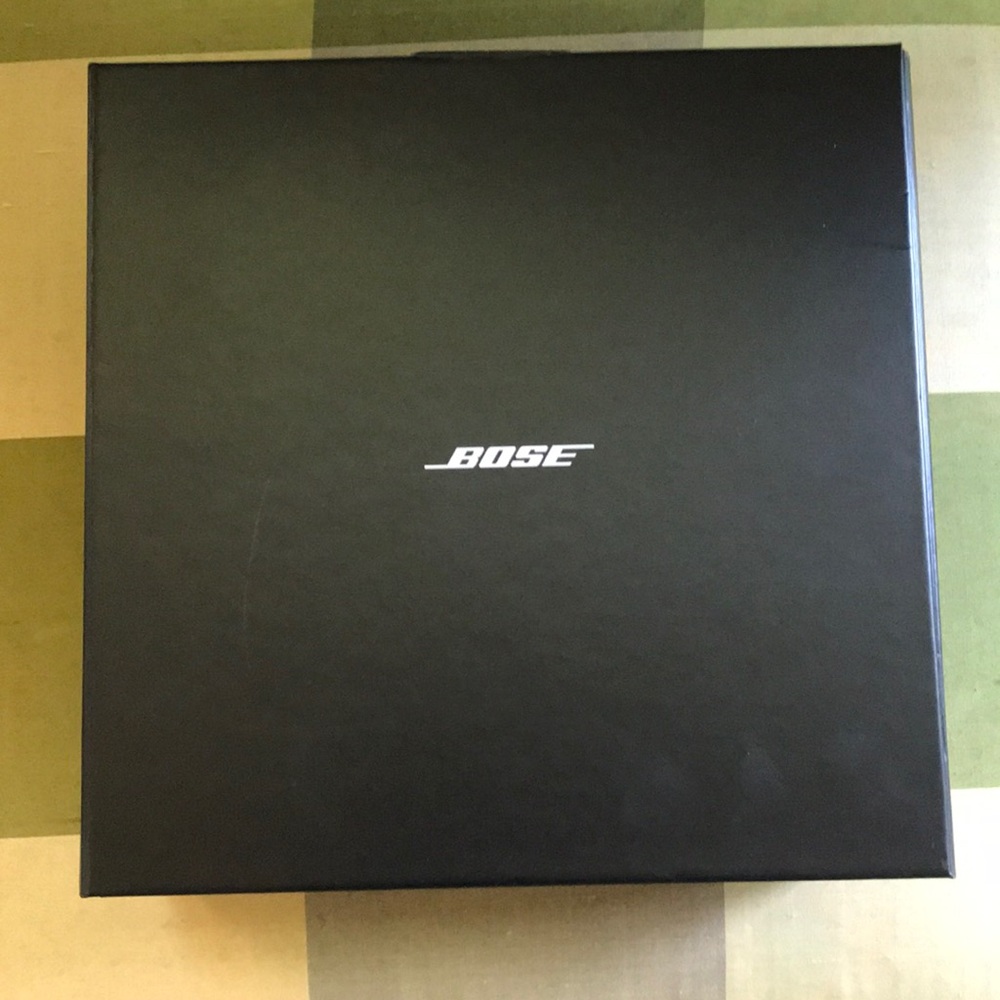 Bose noise cancelling headphones/headset